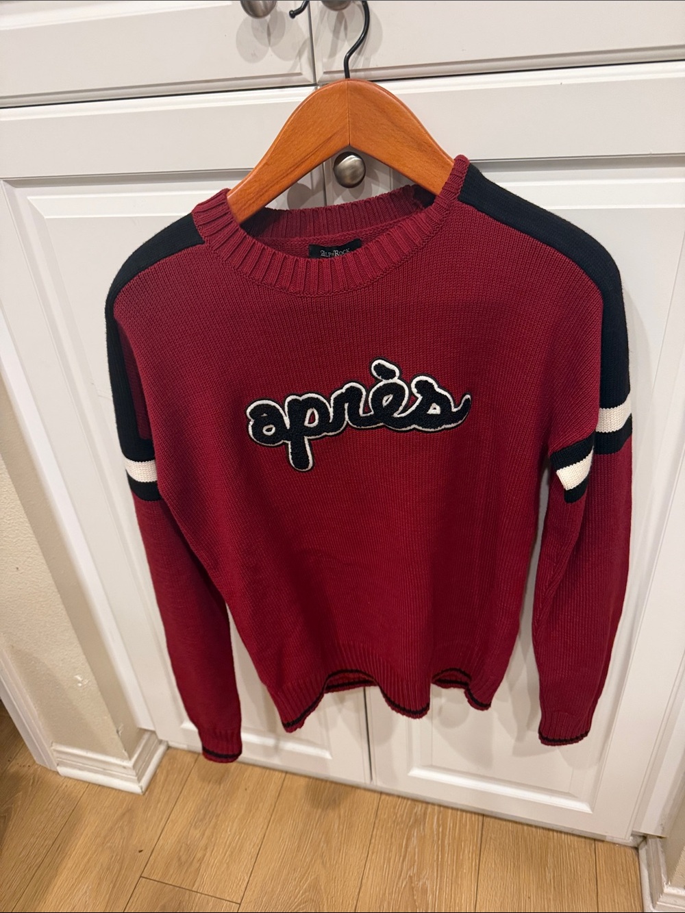 Women’s Burgundy Crewneck Sweater with Black Contrast
